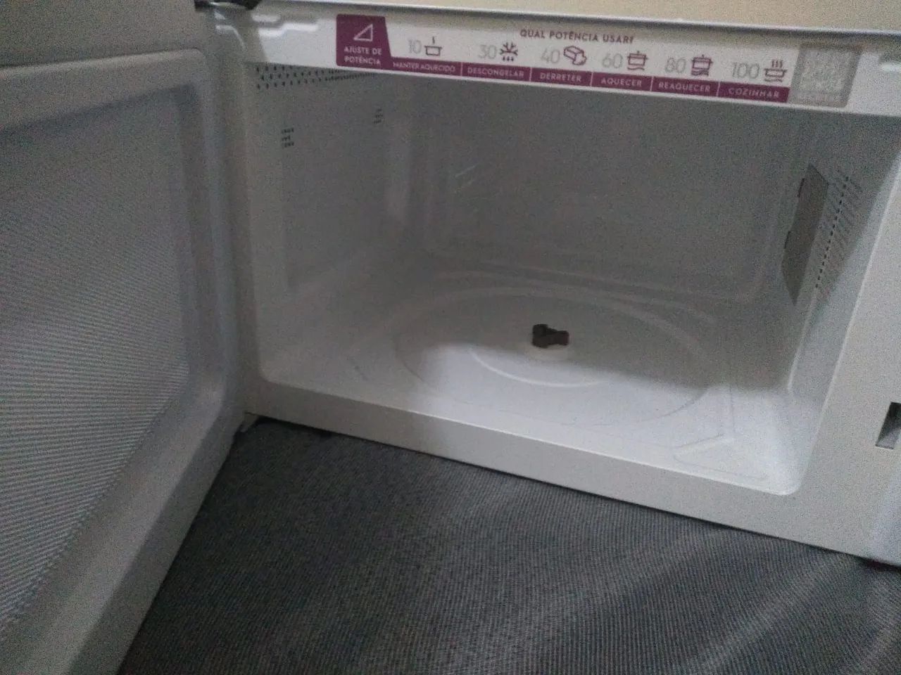 Microondas Electrolux Branco Pouco usado, conservado e Funcionando Perfeitamente - Foto 3