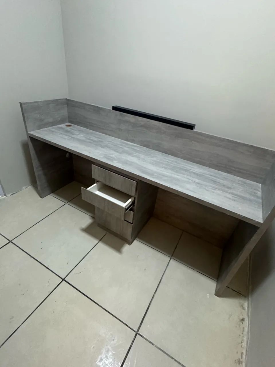 Balcão Recepção ótimo estado  - Foto 2