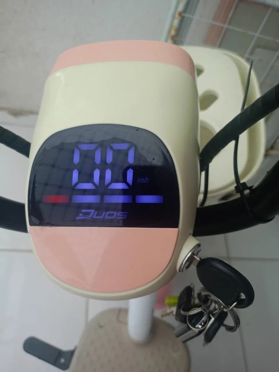 Bicicleta elétrica estilo scooter  - Foto 4