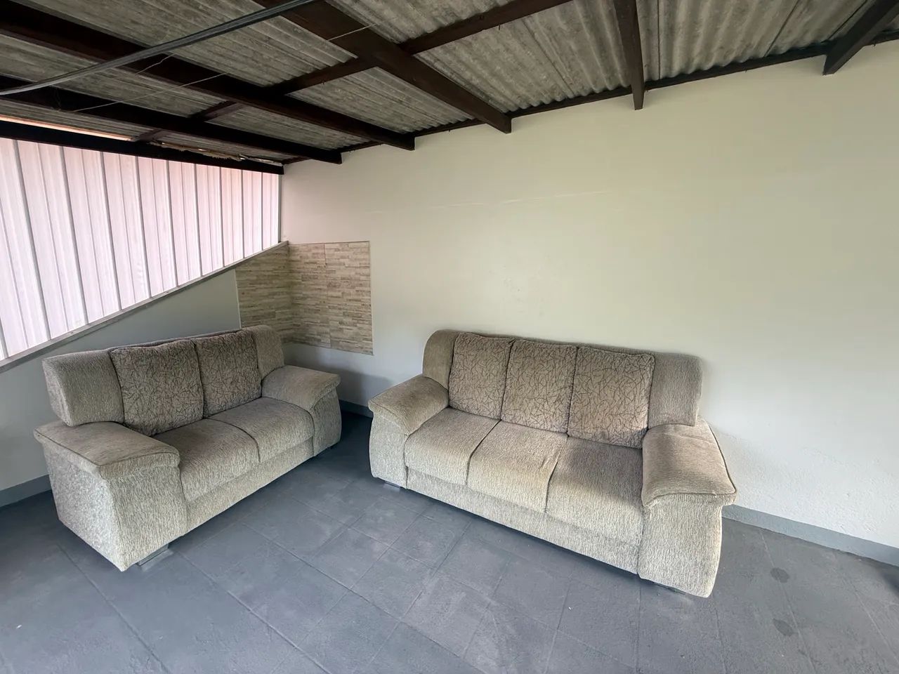 Sofá de 3 e 2 lugares