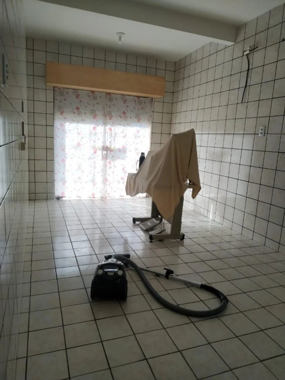 Casa com Ponto Comercial e Garagem no Jardim Guanabara - Foto 4