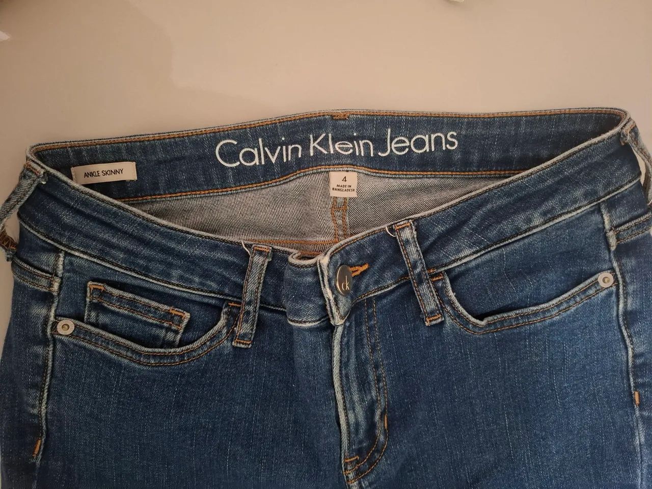 Calça jeans Calvin Klein importada