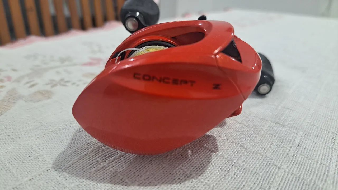 Carretilha Concept Z, toda revisada recentemente. 