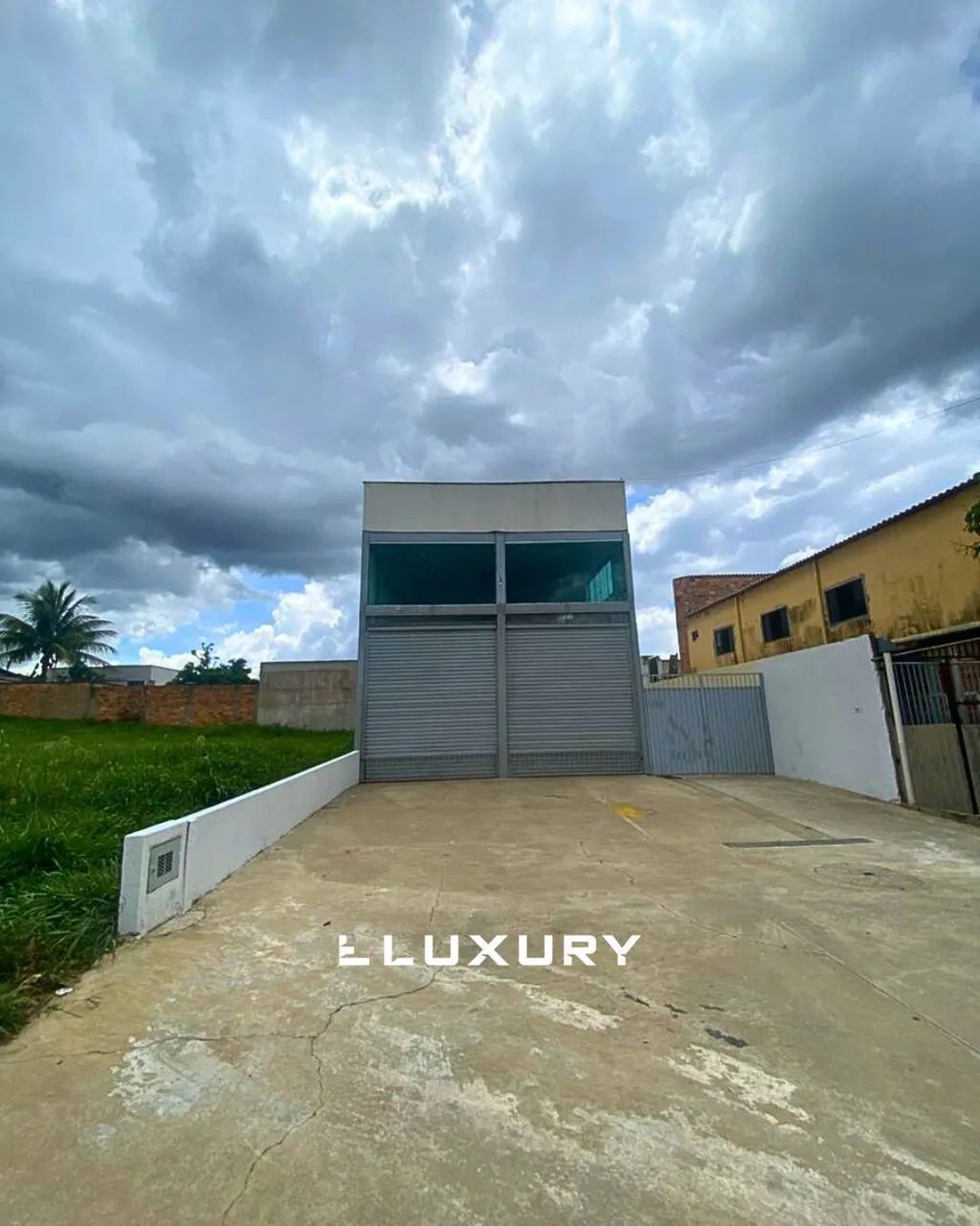 Galpão à Venda no Residencial Flor do Ipê com 156,45 m² - Foto 2