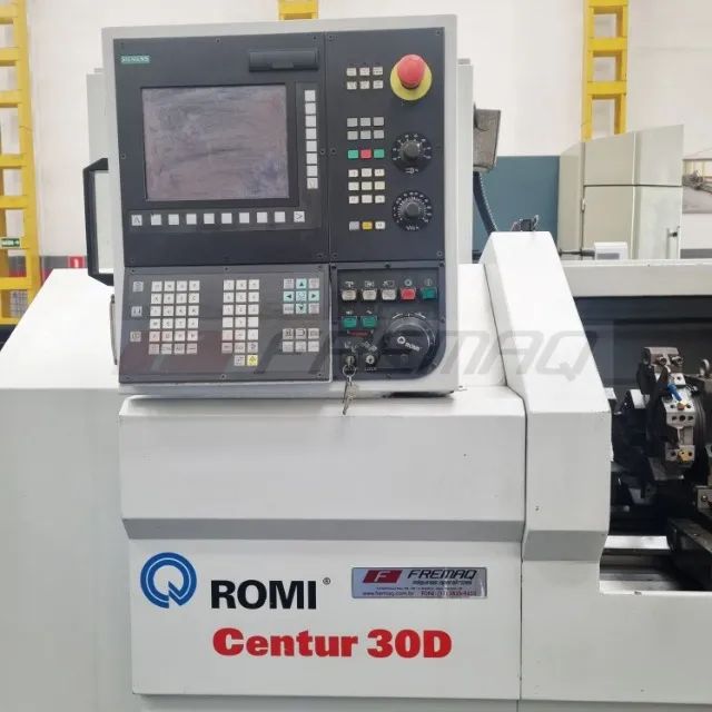 TORNO CNC "ROMI" CENTUR 30D X 1000 MM