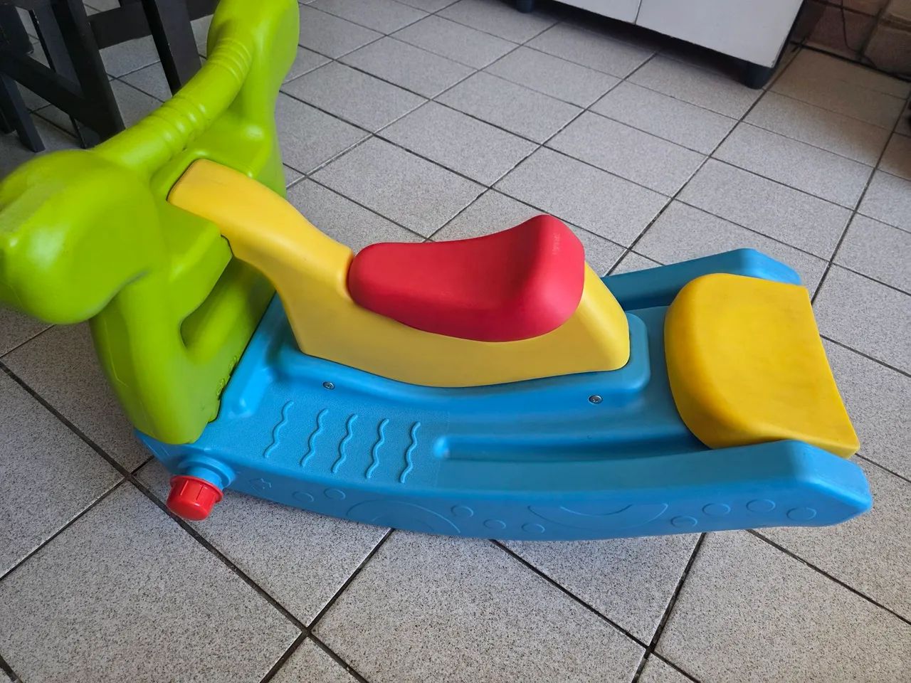 ESCORREGADOR E GANGORRA INFANTIL 2 em 1