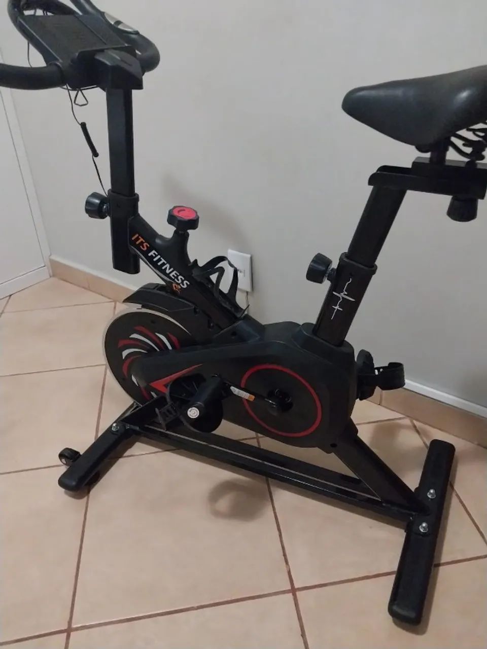 BICICLETA ERGOMÉTRICA - Foto 2