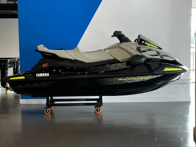 Jet Yamaha VX Cruiser HO