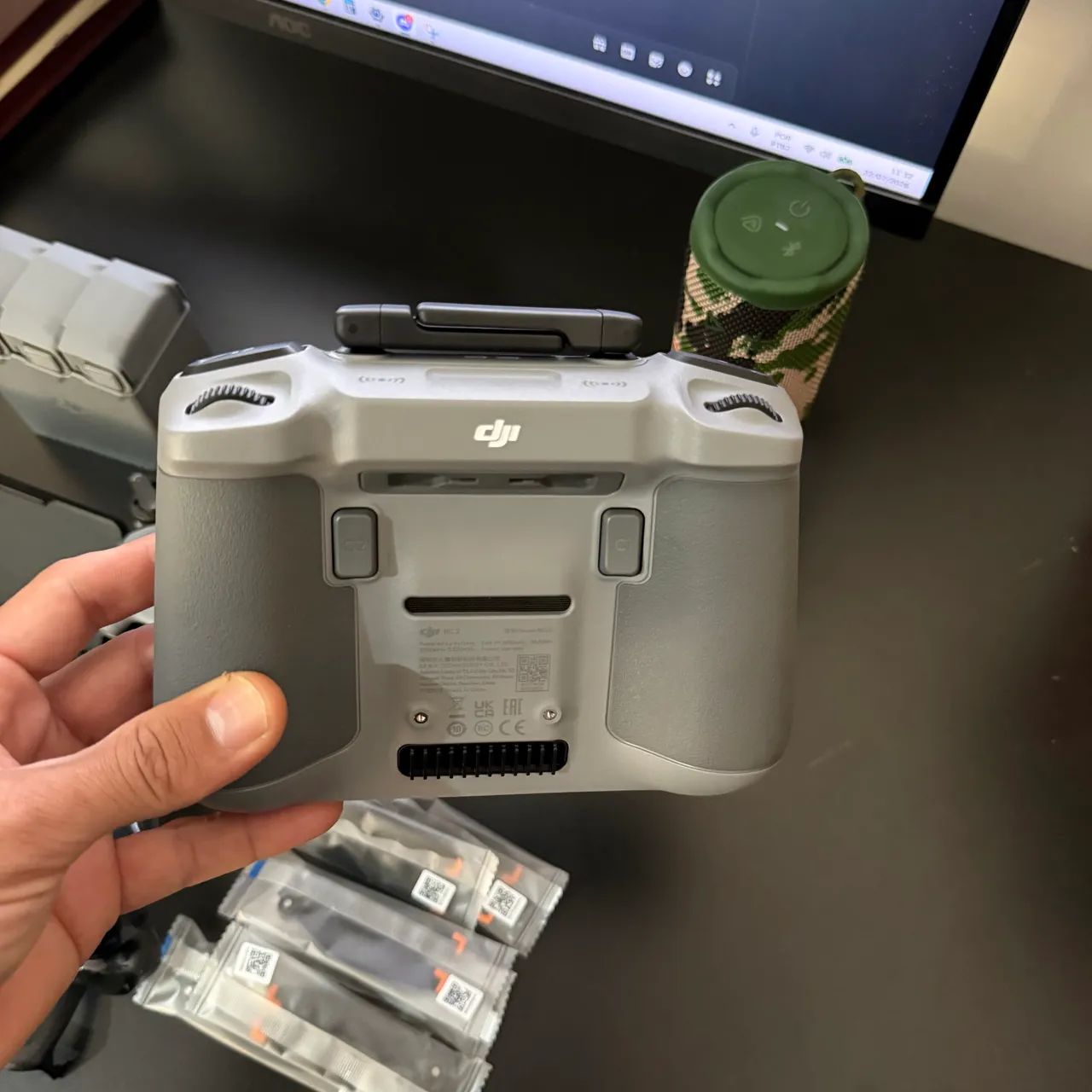 DRONE DJI MINI 5 PRO FLY MORE COMBO - Foto 4