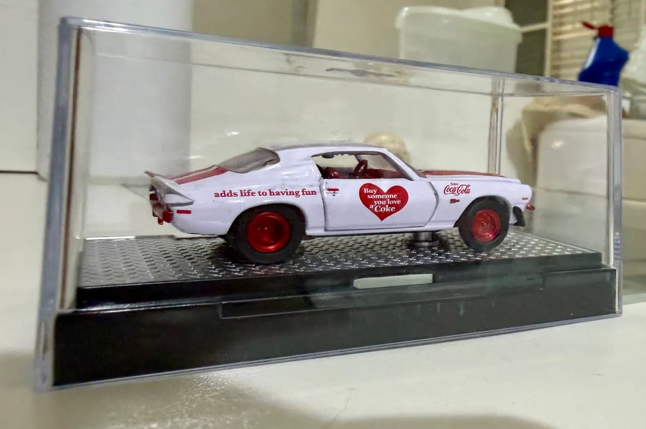 Camaro 1/64 M2 machine (coca-cola) 