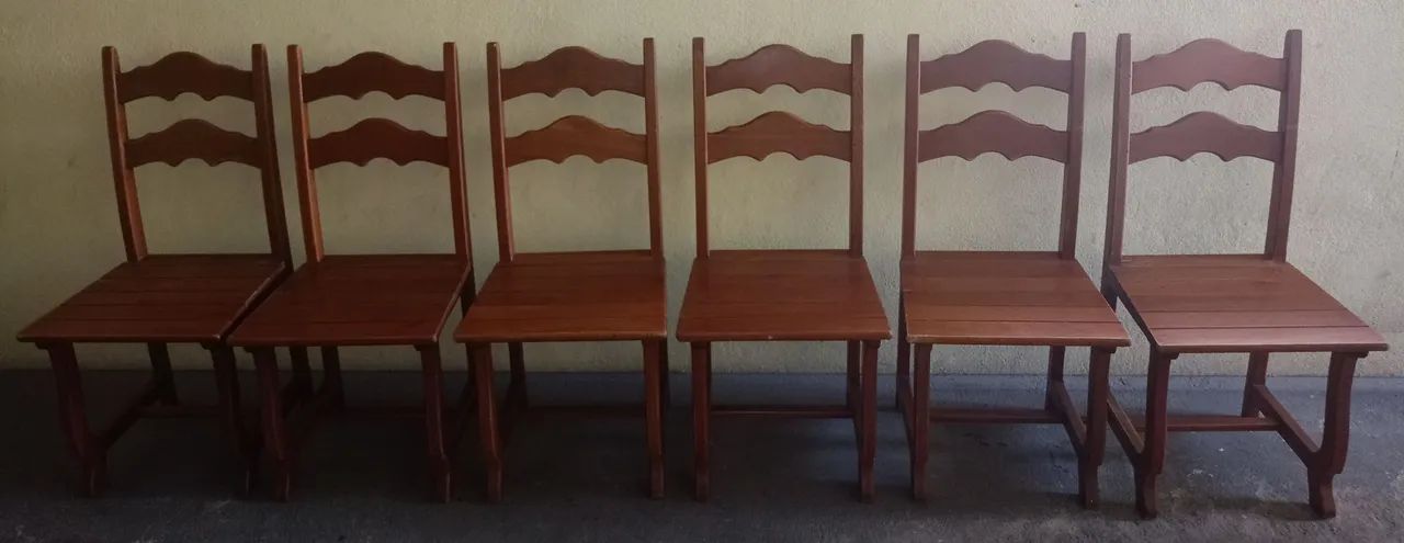 Mesa com 6 Cadeiras 100 % Maciço 64985858877185124