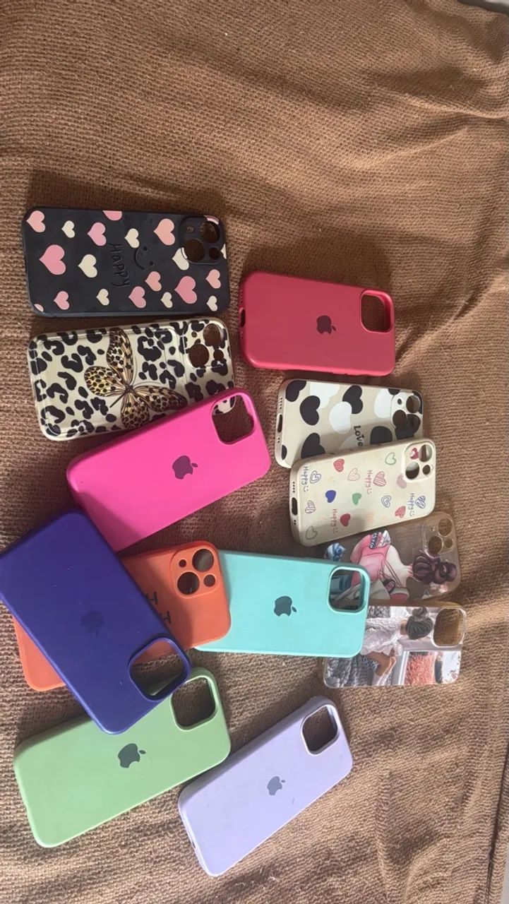 Capas de celular usadas do iPhone 13 mini 