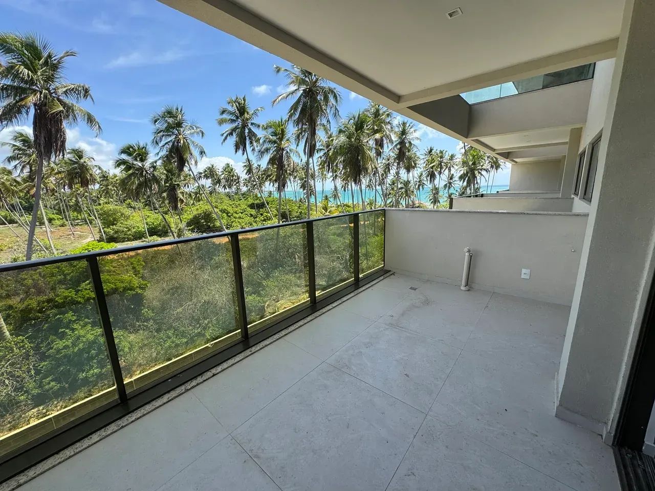 Apartamento com 3/4, mobiliado, com vista do mar e coqueiral à venda no Complexo Ipioca Be - Foto 2