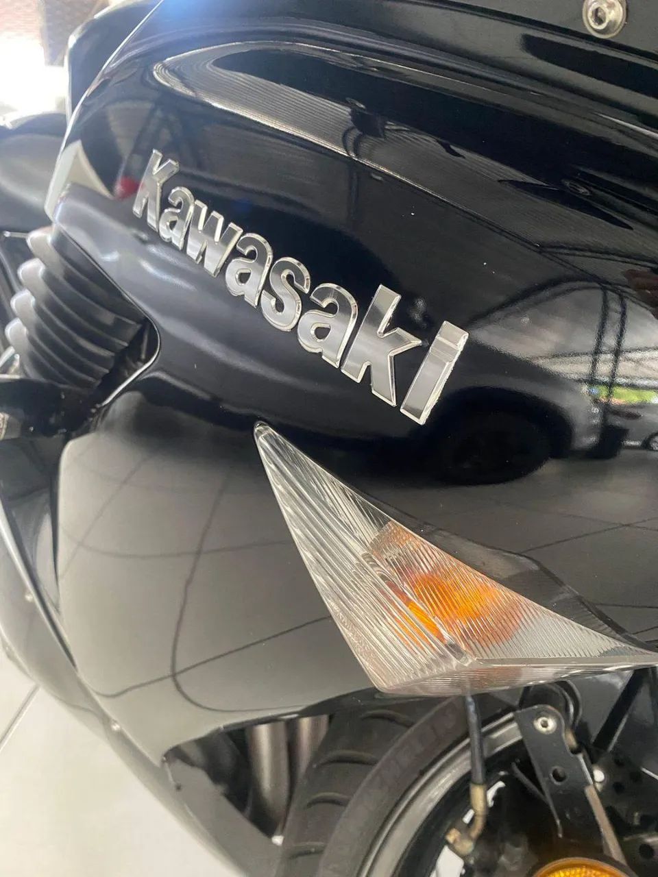 Kawasaki Zx-10r SE 1000cc 2006 - 1381522407 | OLX