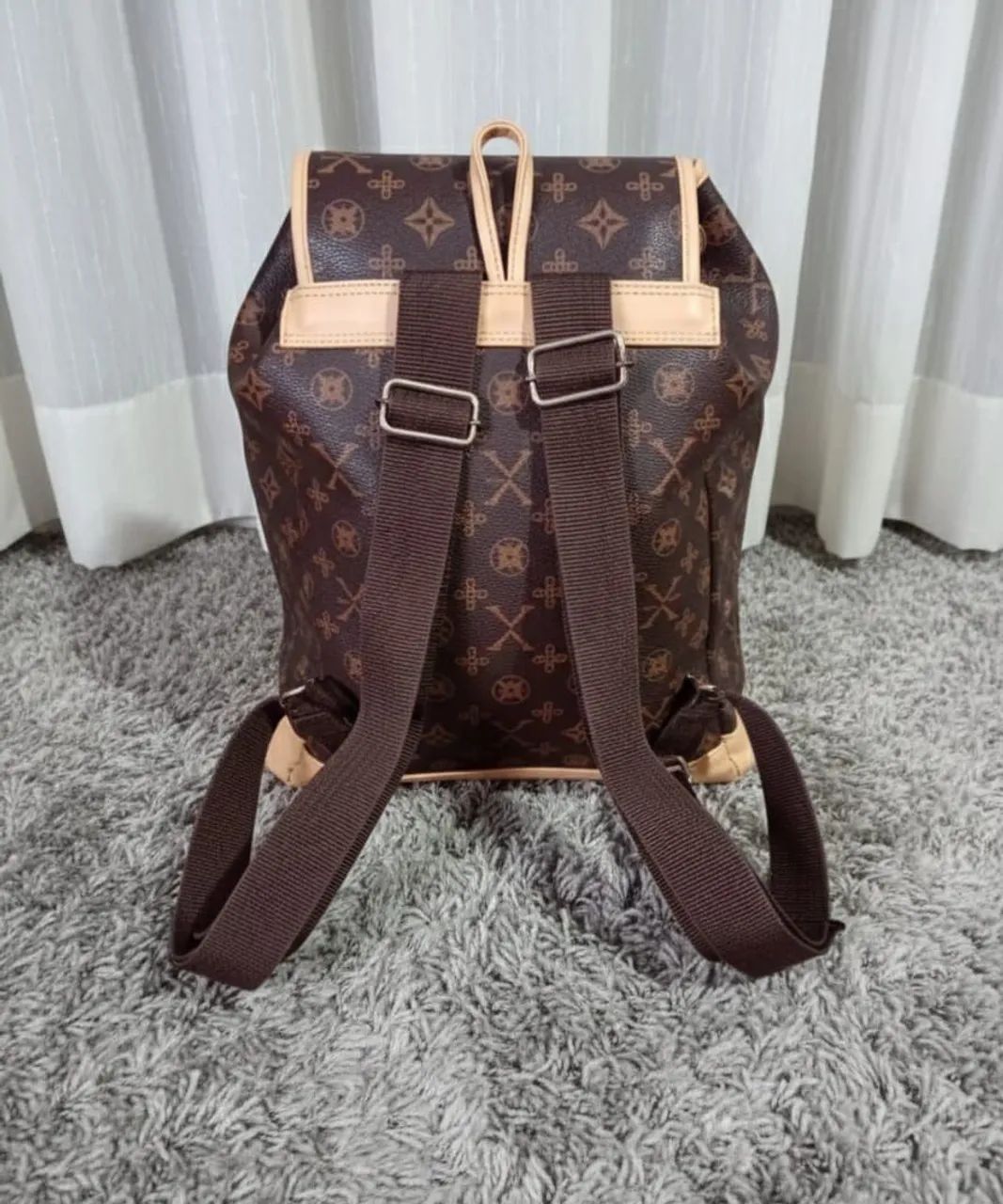 Bolsa Louis Vuitton - Foto 3