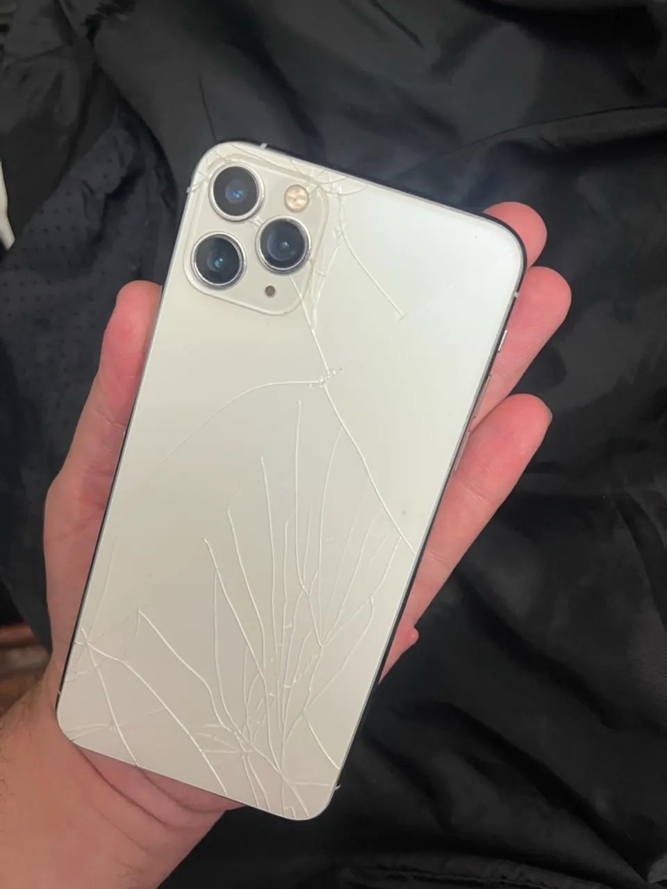iPhone 11 Pro Max 256 gigas  - Foto 5