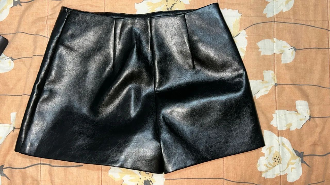 vendo short saia de couro renner  - Foto 2