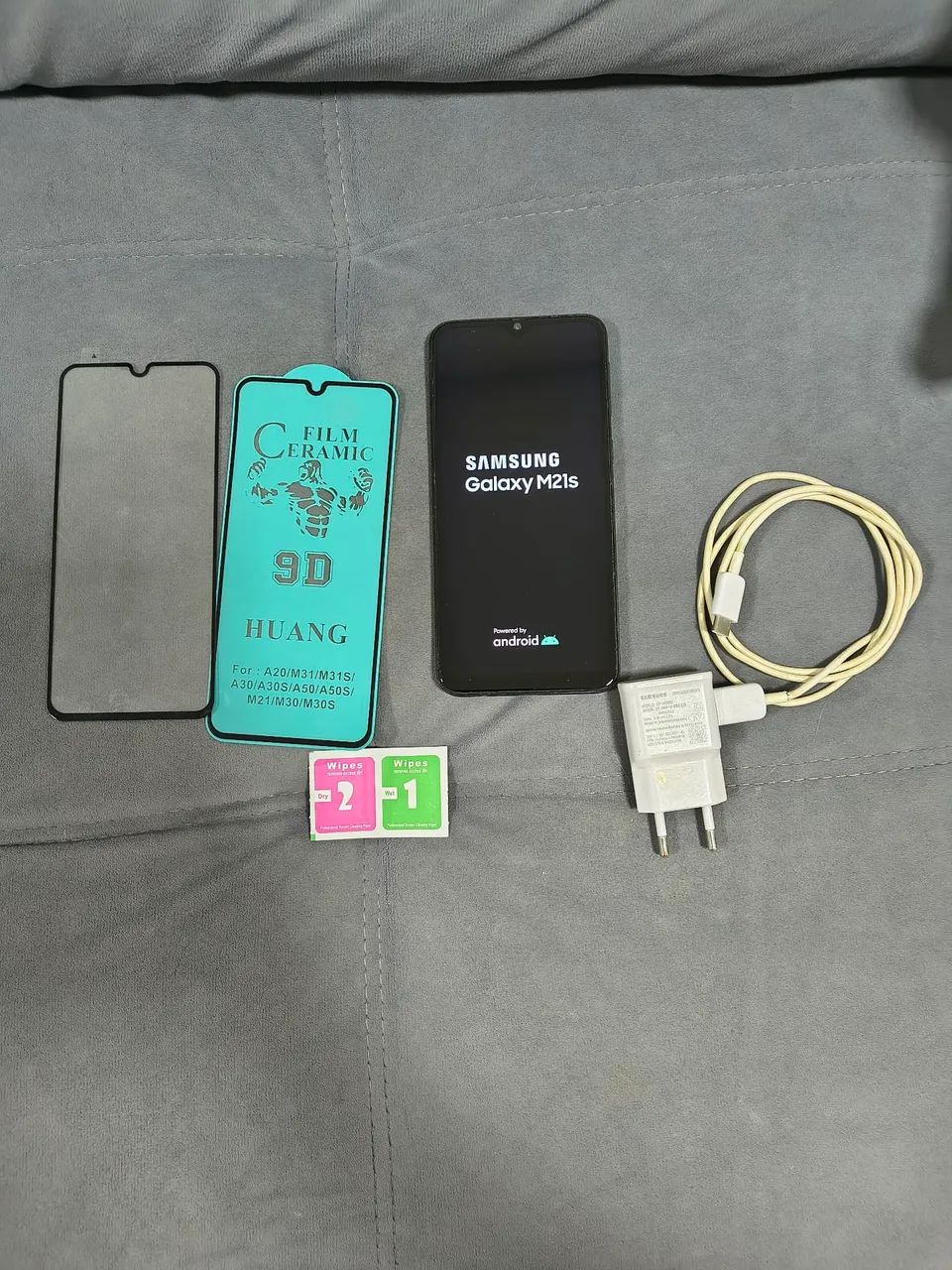 Celular Samsung m21s 64gb 4 de ram bateria 6000 mAh
