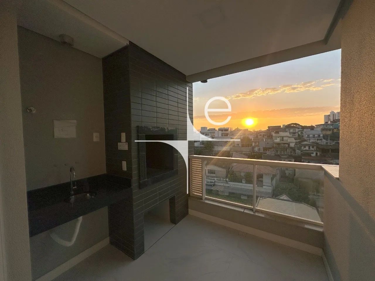 Apartamento de 2 quartos no Estreito, Florianópolis - Foto 2