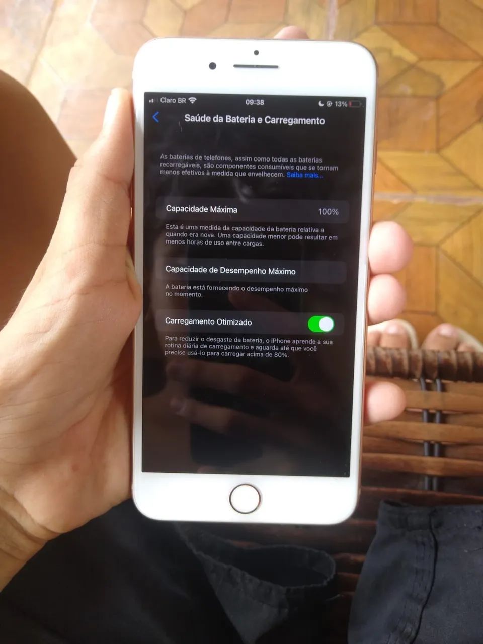 iPhone 8 Plus sem nenhum defeito bateria 100% sem nenhum trinco 550