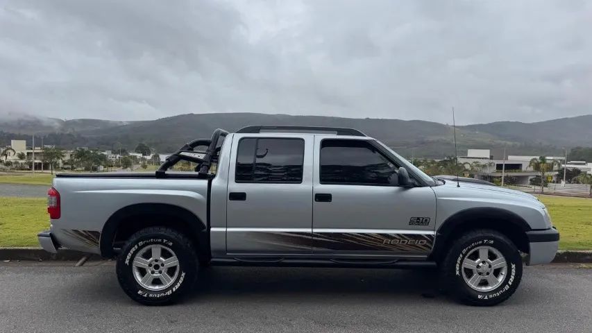 Chevrolet S10 S10 Pick-Up RODEIO 2.4 MPFI F.Power CD 2011