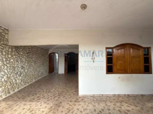 QNJ 6 - Casa 4 quartos , edícula e churrasqueira  - Foto 2