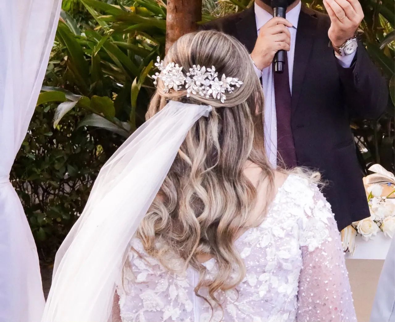 Vestido de noiva com véu  - Foto 5