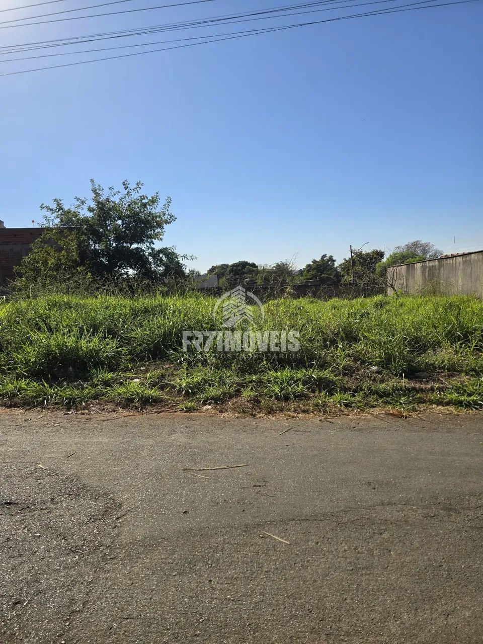 LOTE PLANO NO SETOR HUMAITA - GOIÂNIA-GO - Foto 3