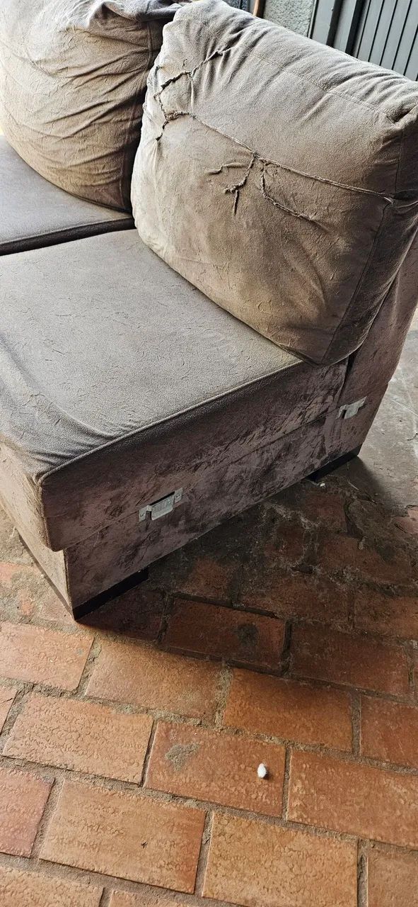 Vende - Sofá 2 Lugares ! - Foto 3
