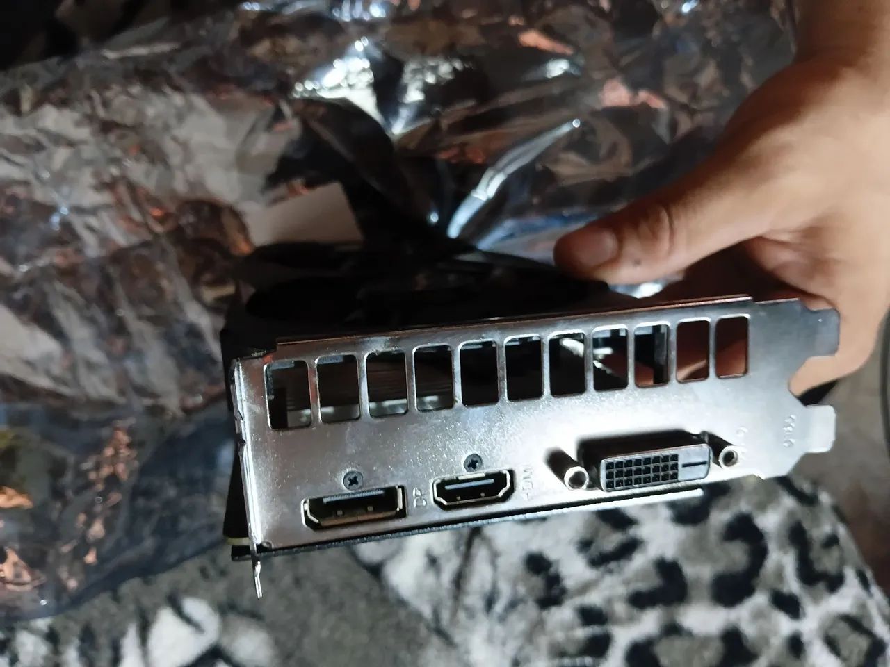 Gtx 1660 Ti  - Foto 2