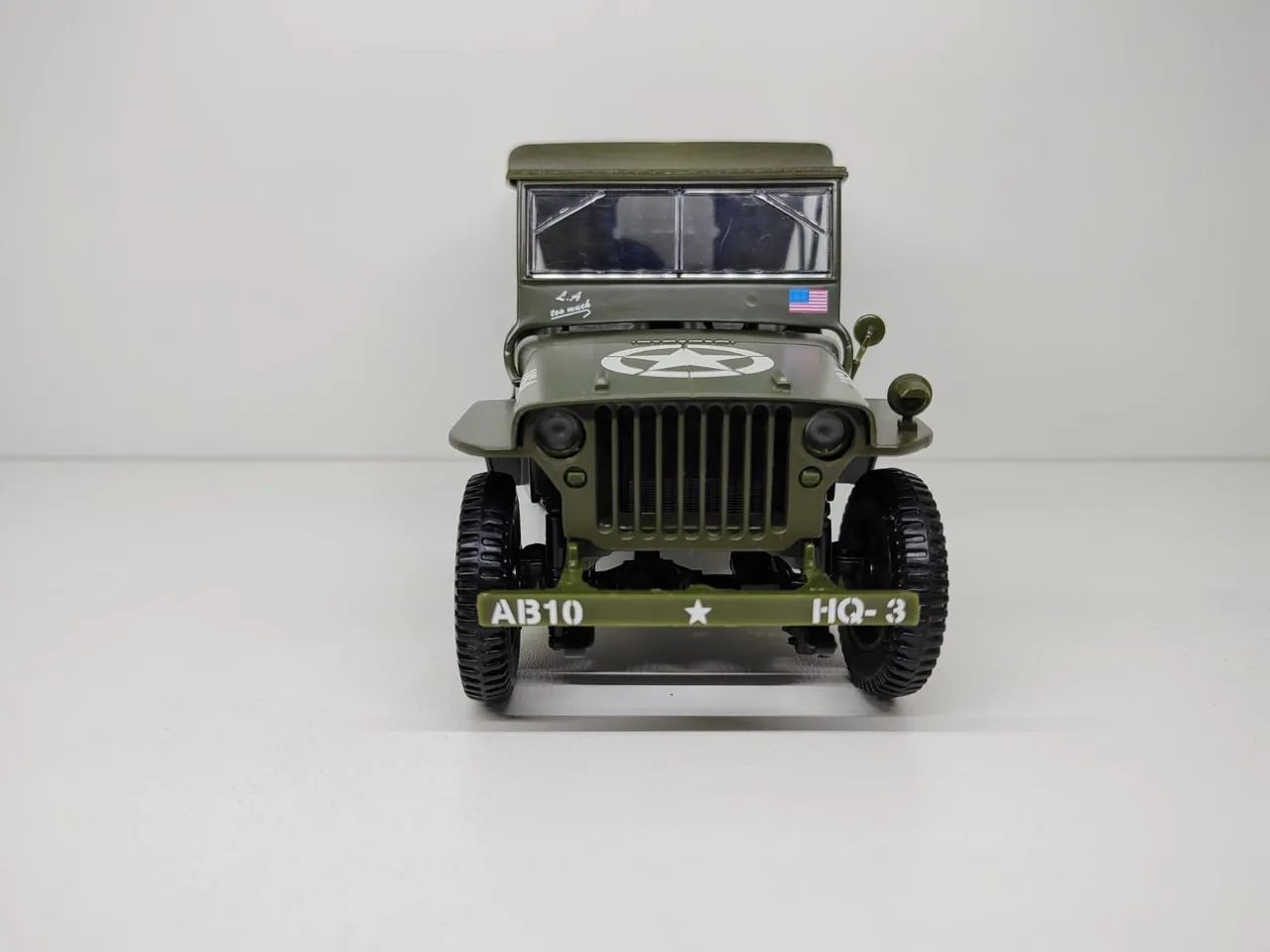 Miniatura Jeep Willys 1941 Exército 1/18 - Foto 3