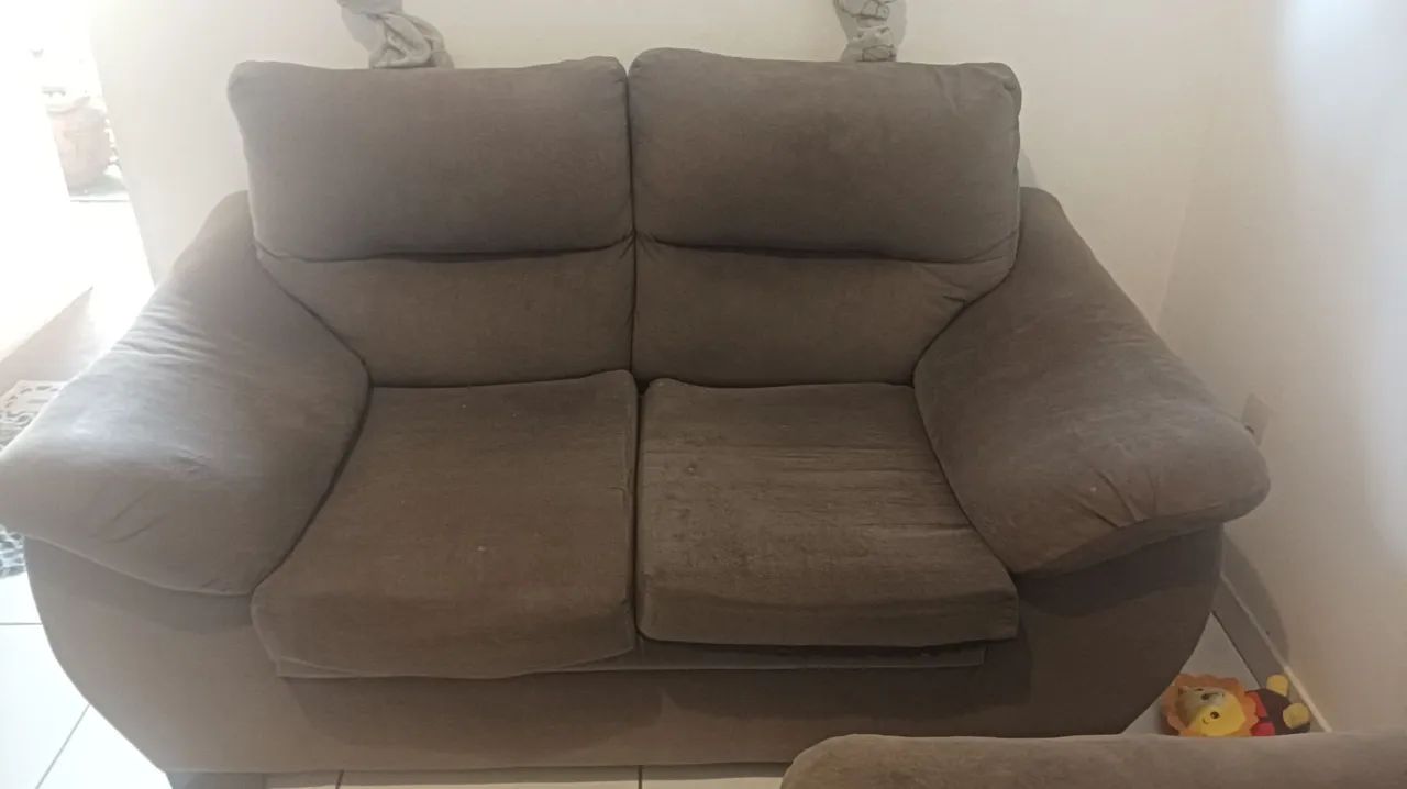 Vendo sofá usado