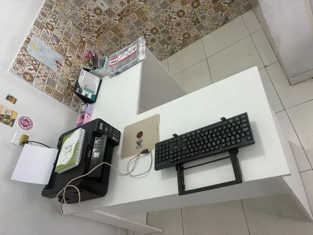 Mesa de escritório em L - Foto 4