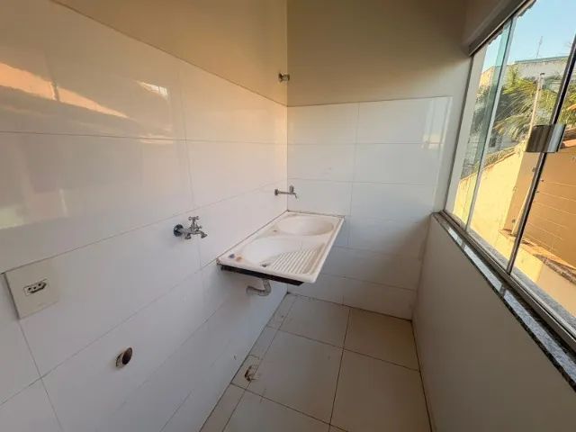APARTAMENTO COM 3 QUARTOS, SENDO UMA SUÍTE NA 304 NORTE 5 KM DA JK - Foto 5