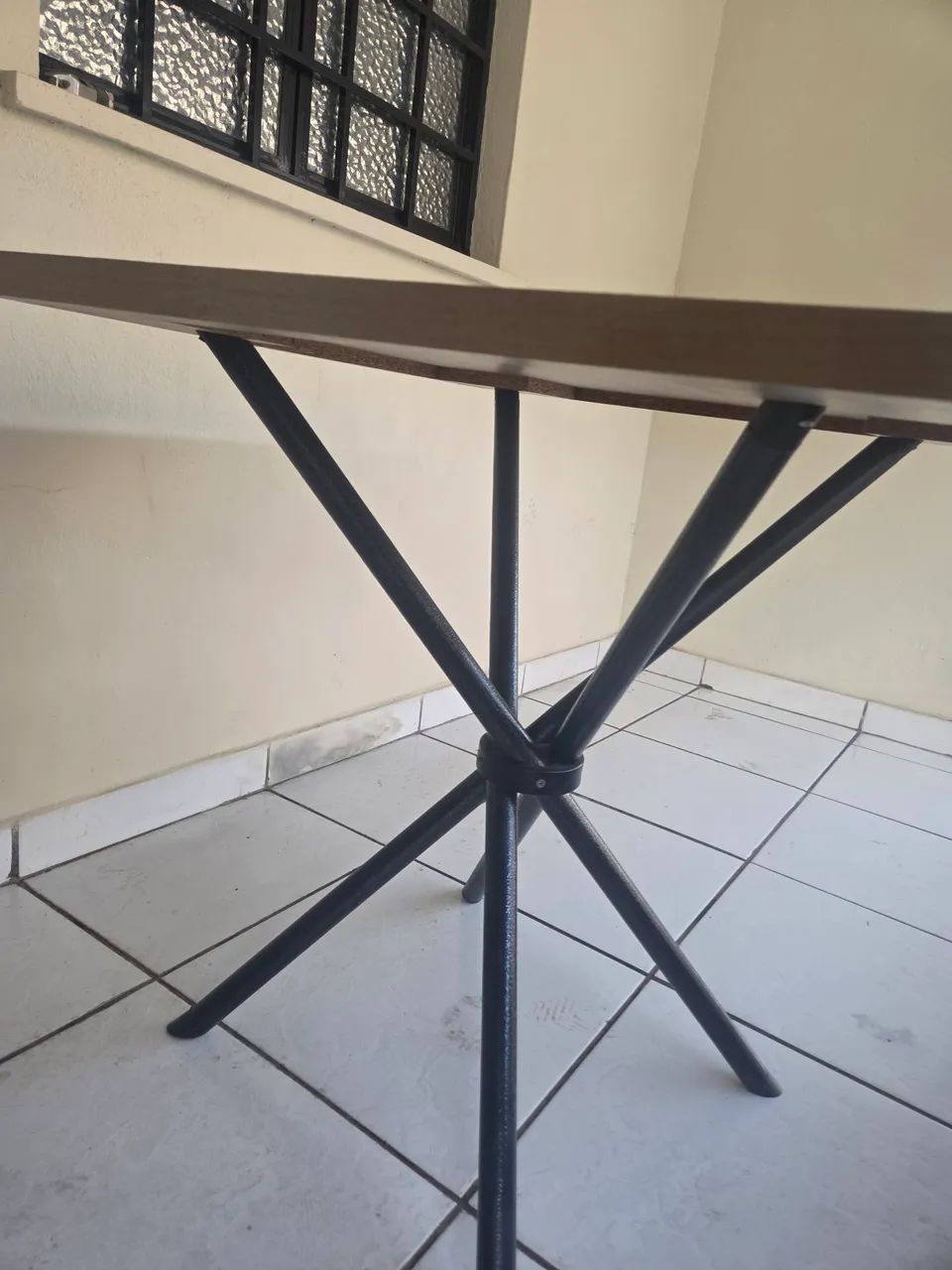 Mesa com 4 cadeiras  - Foto 3