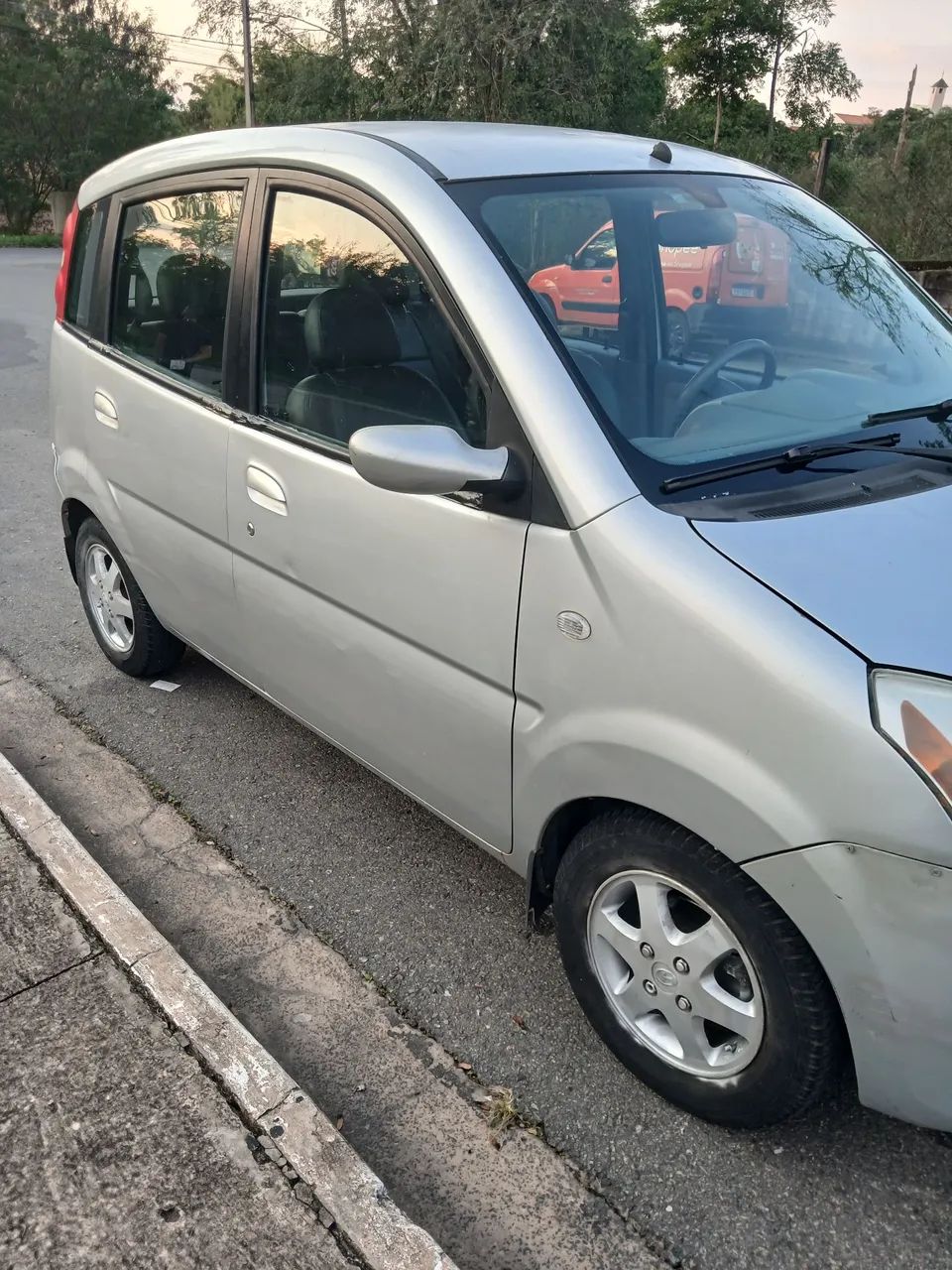 Effa M-100 1.0 8V 5P 2009 - Foto 4