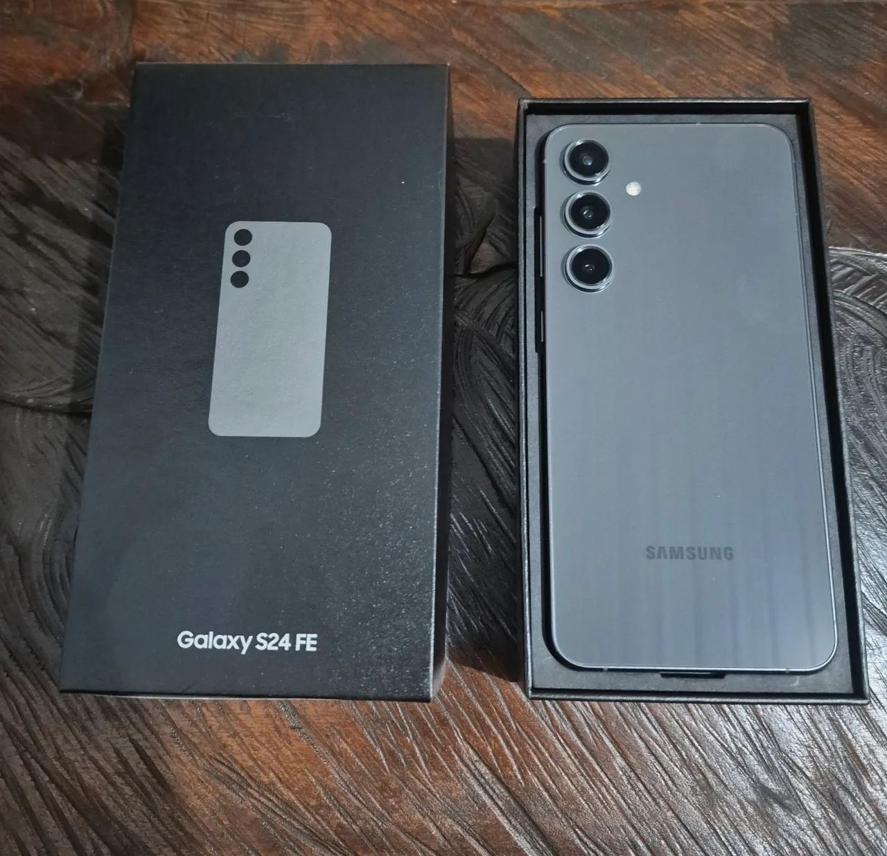 Celular Samsung S24 256gb novo