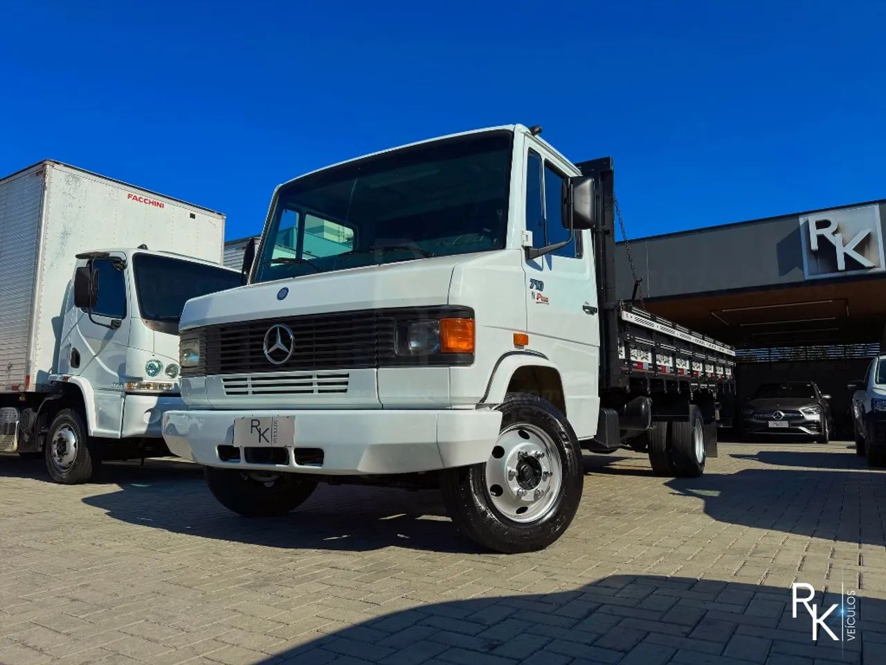 710/ 710 Plus 2p (diesel) - Foto 2