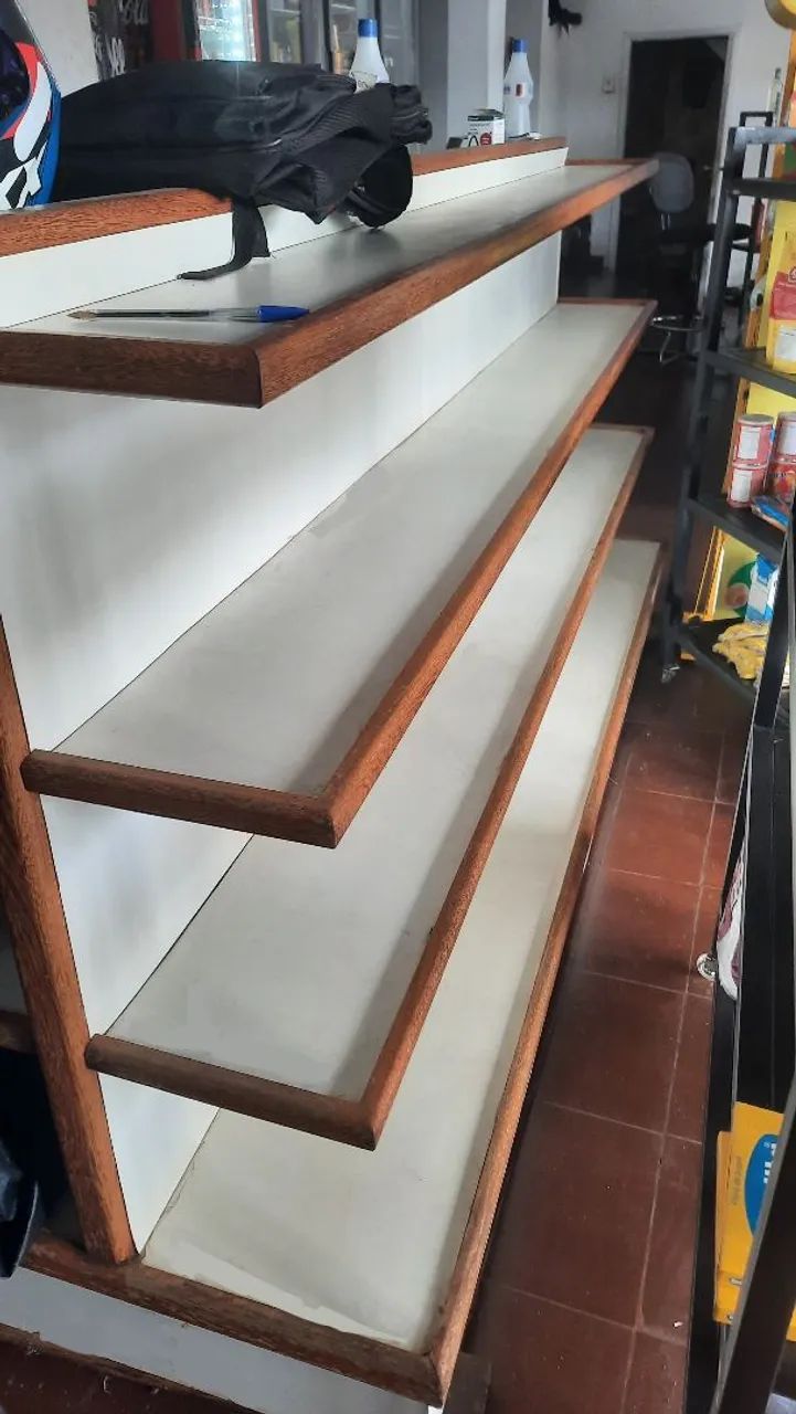 Prateleira de madeira para comércio  - Foto 2