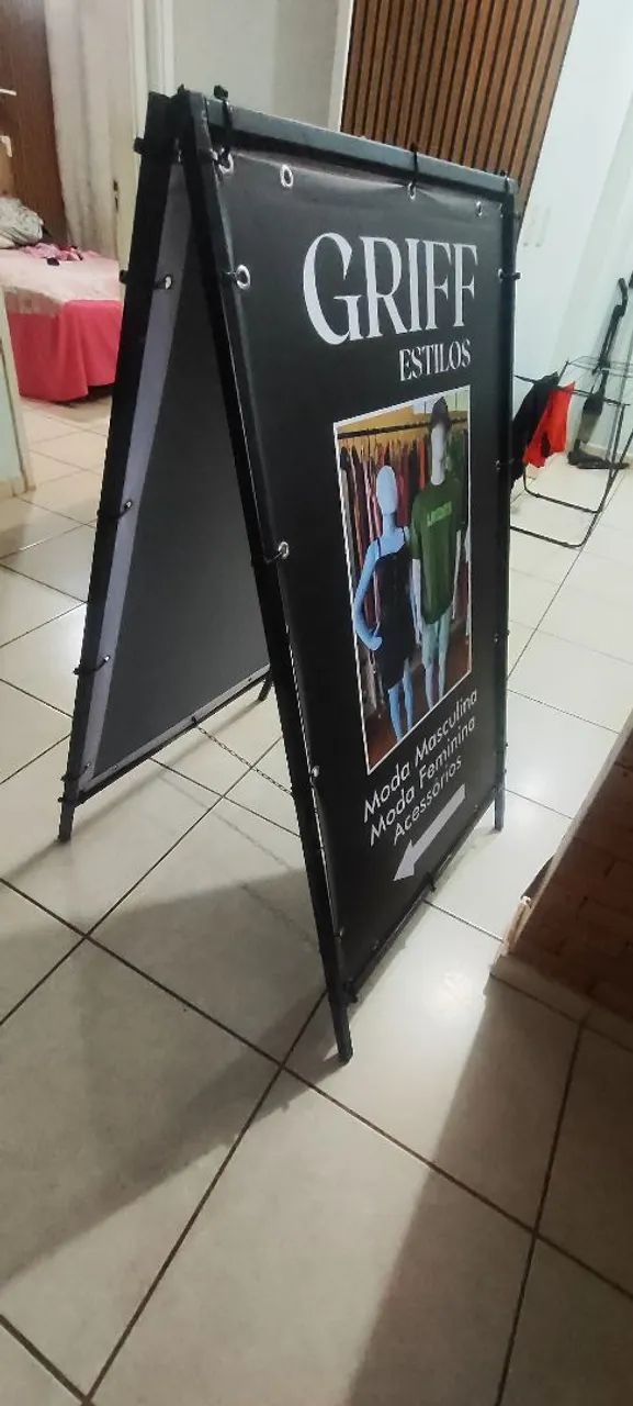 Cavalete frente e verso 150 Reais