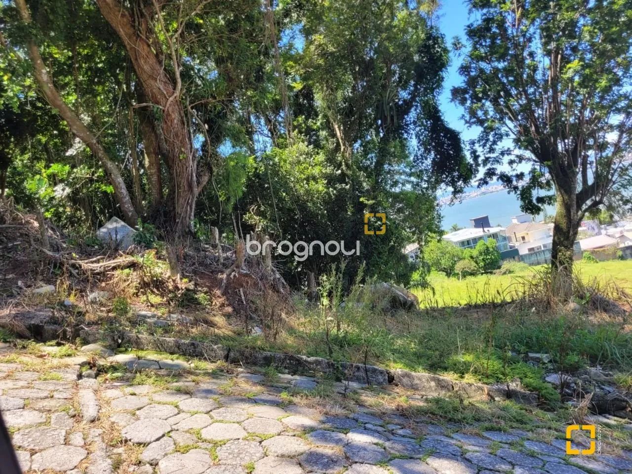 Terreno residencial com vista mar,bem localizado - Foto 2