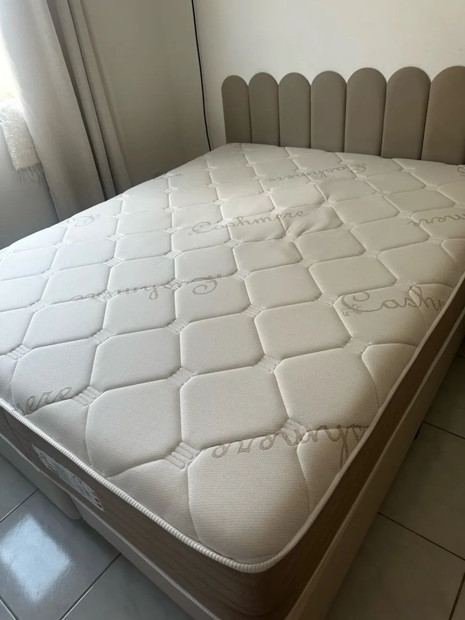 Cama Queen