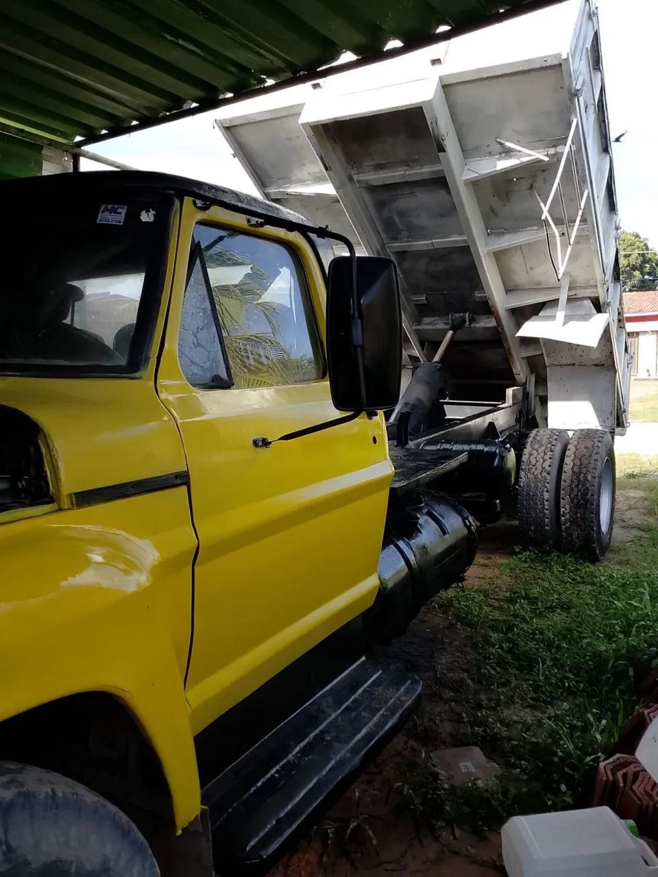 Ford 1.300 50 mil 