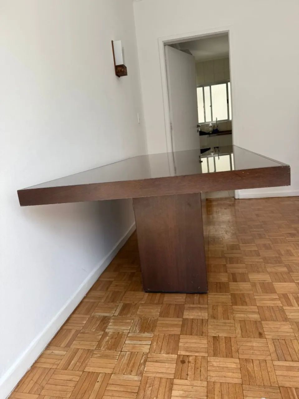 Mesa de madeira de 8 lugares - Foto 3