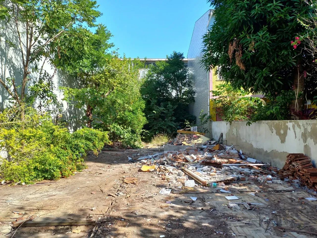 Imóvel para venda tem 350 metros quadrados em Passo da Areia - Porto Alegre - RS - Foto 4