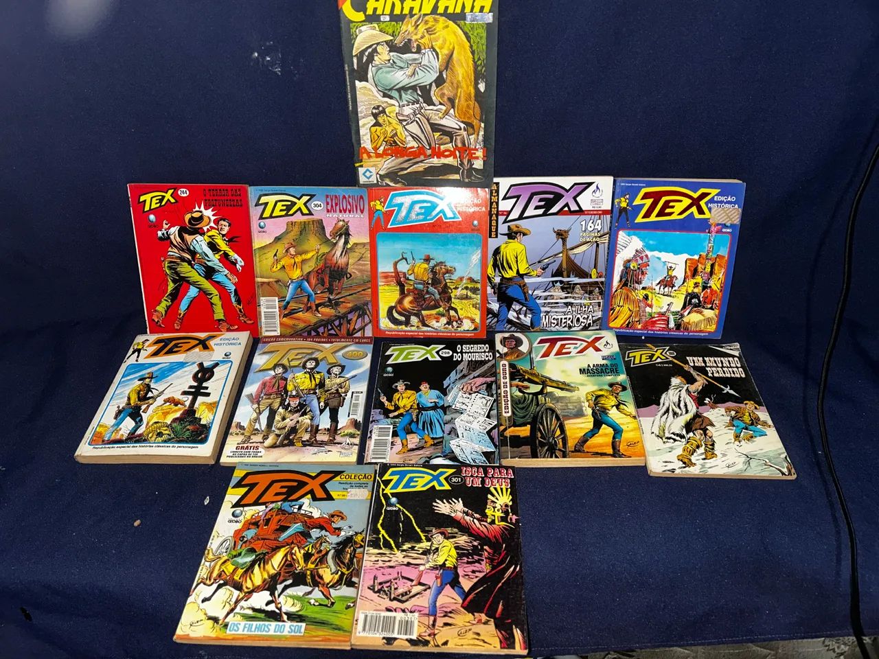 Lote HQs antigos Tex e diversos