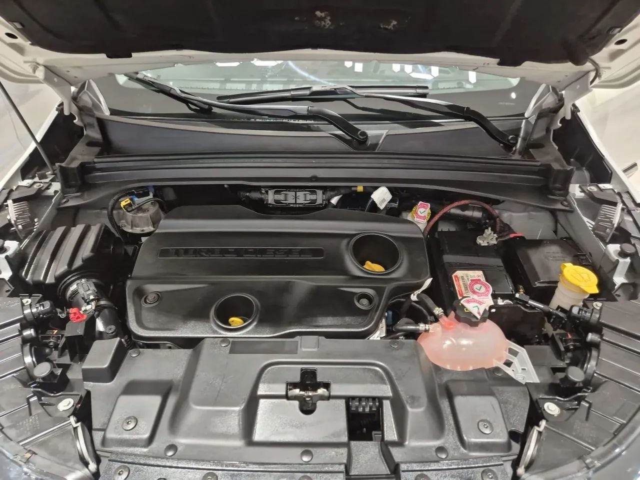 Fiat Toro Volcano 2.0 16V 4x4 TB Diesel Aut., foto 9 de 17