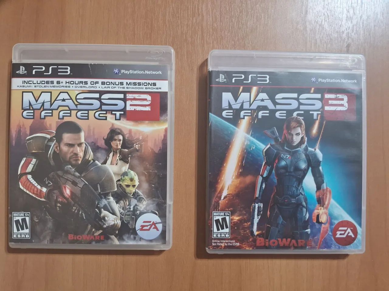 Mass Effect 2 e Mass Effect 3 - PS3 - mídia física- original 