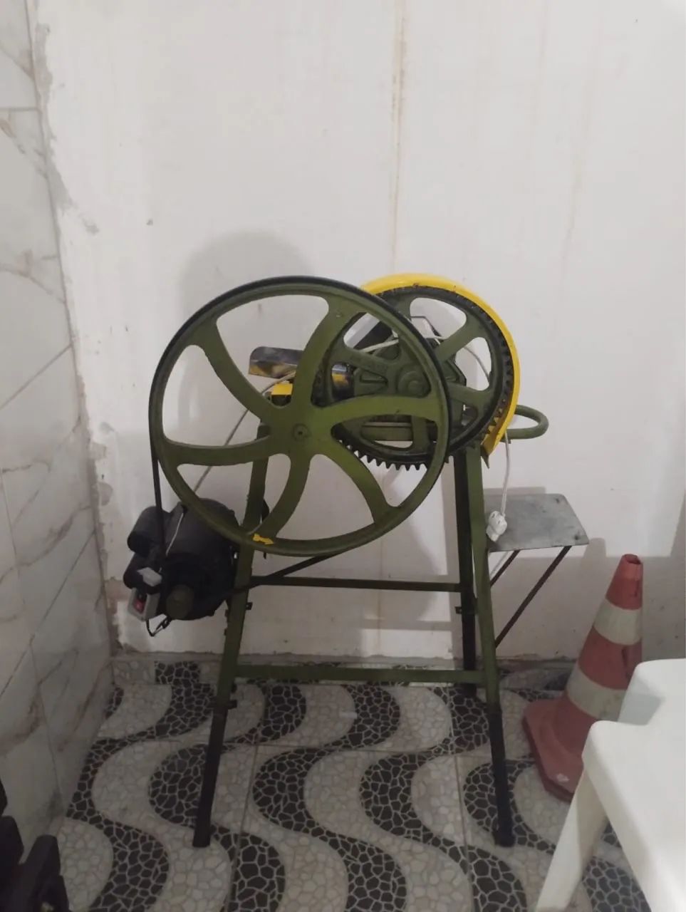 Moedor de Cana Elétrico