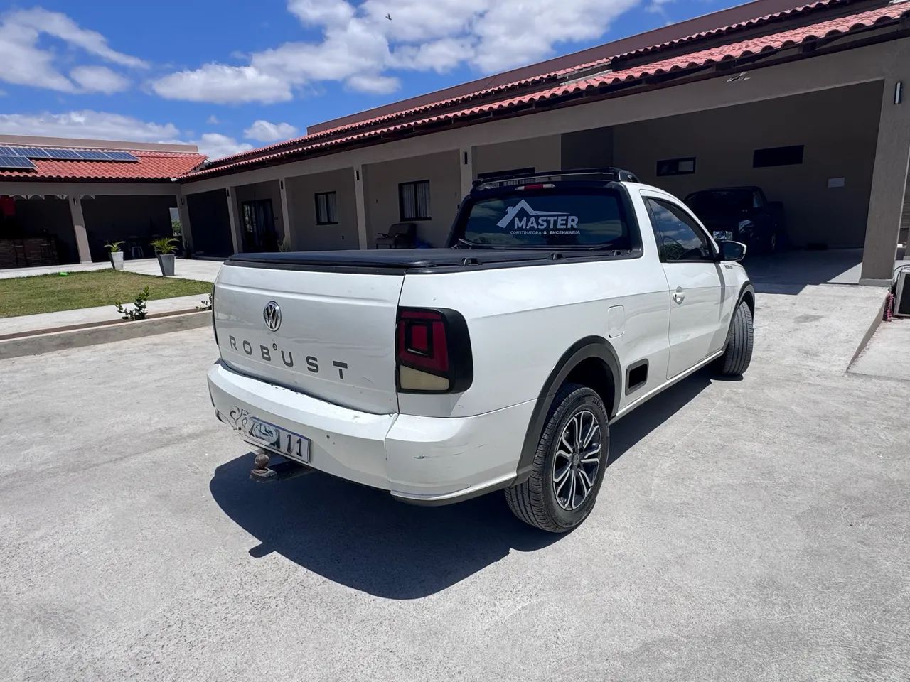 Volkswagen Saveiro Robust 1.6 Total Flex 8V 2017 - Foto 2